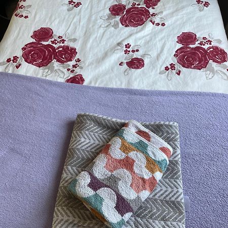 לונדון Home From Home Cosy B&B מראה חיצוני תמונה