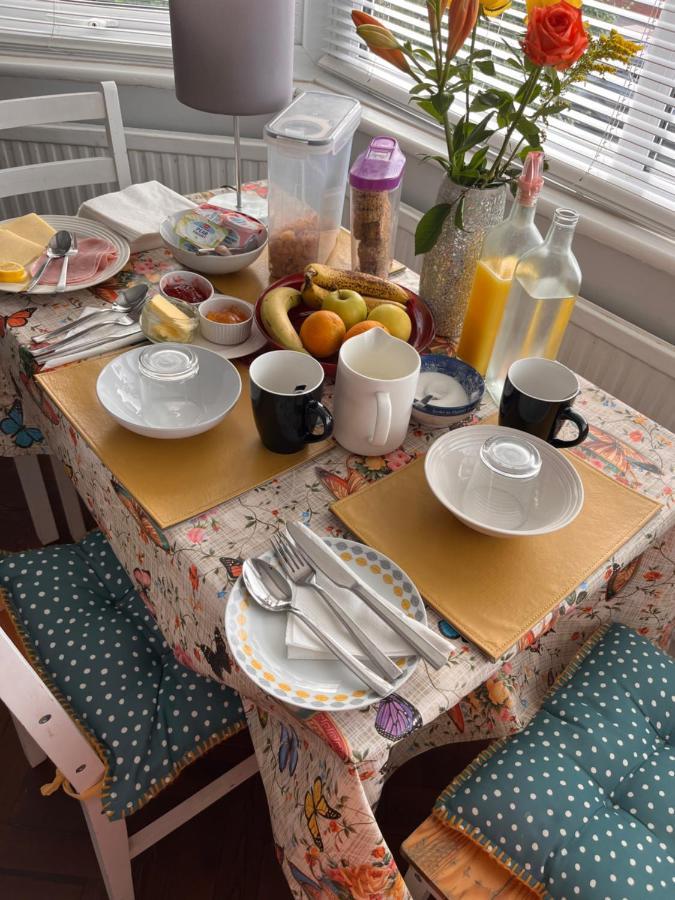 לונדון Home From Home Cosy B&B מראה חיצוני תמונה